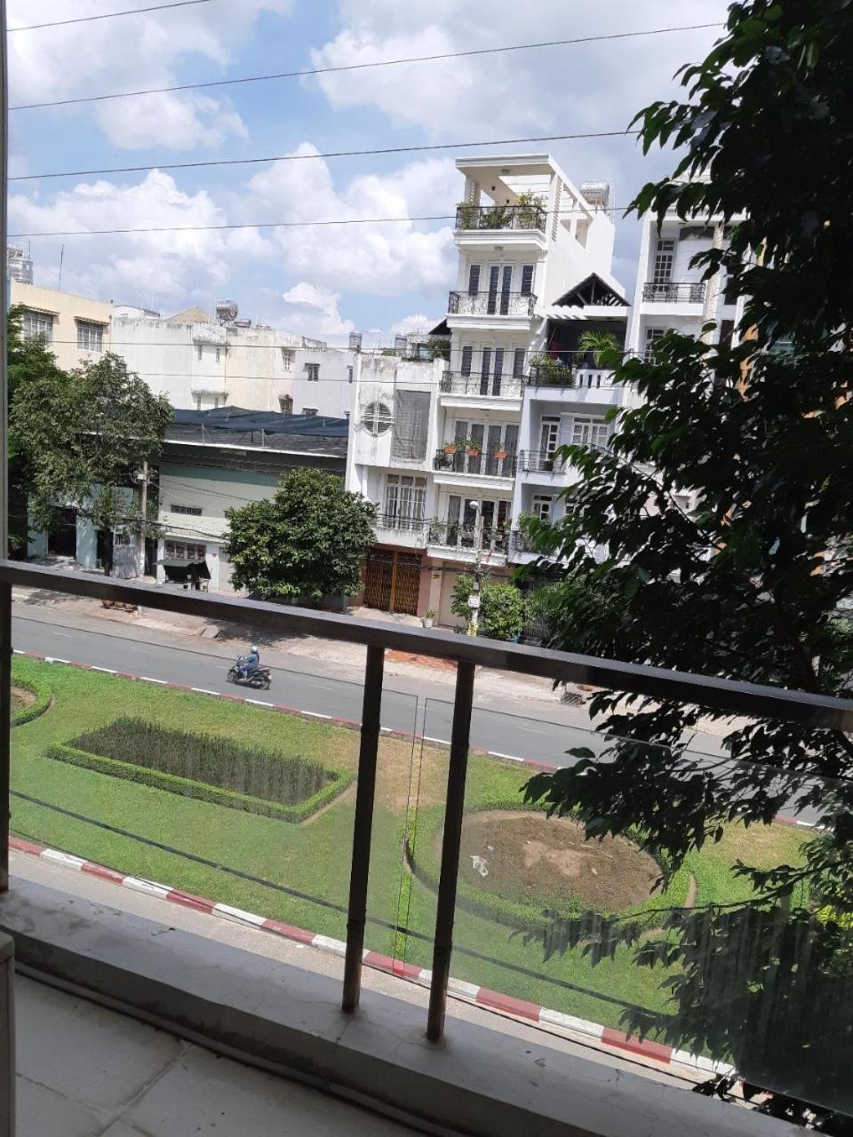 Hotel Tay Bac Ho-Chi-Minh-Stadt Exterior foto